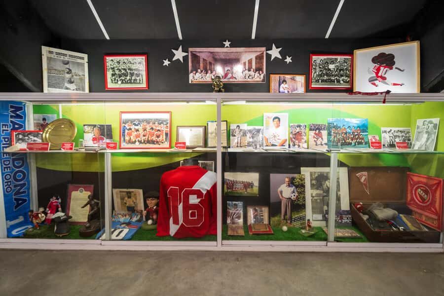 AllMaradona Buenos Aires: Maradona House Museum and Stadium - Price and value: is $138 for 3 hours a fair trade?
