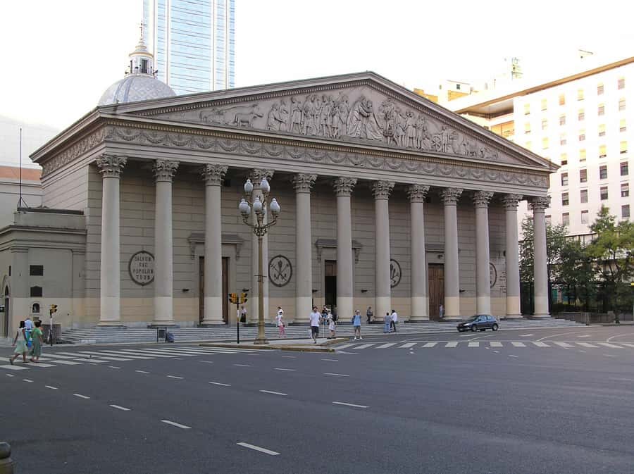 Buenos Aires 3-Hour Small Group Pope Francis Tour - Basilica of San José de Flores: the moment at age 17