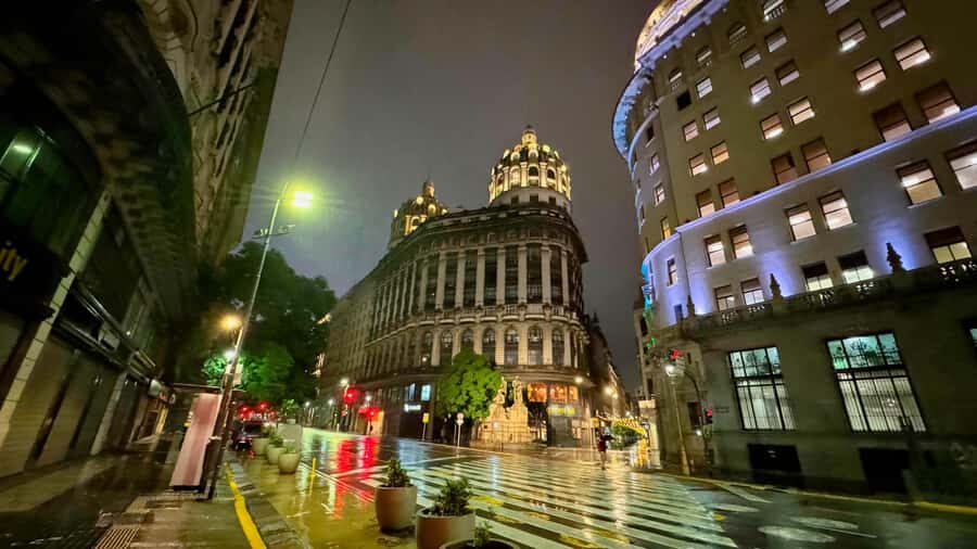 Buenos Aires After Dark: A City Lights & Sunset Experience - Palermo: choose your mood, from romance to nightlife