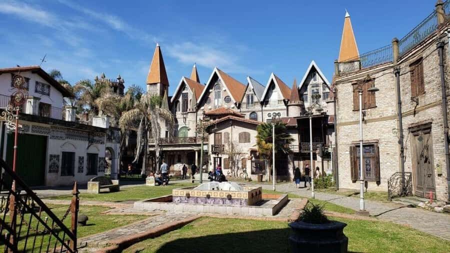Buenos Aires: Campanopolis & The Medieval City Tour - Who should book this private Campanopolis tour