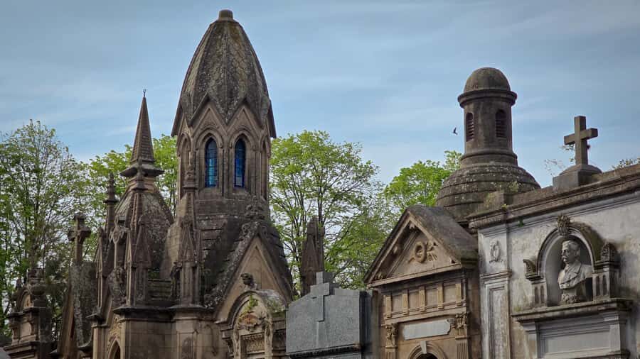 Buenos Aires: Chacarita, The Largest Cemetery In Argentina - The Commonwealth War Graves: a different tone of remembrance