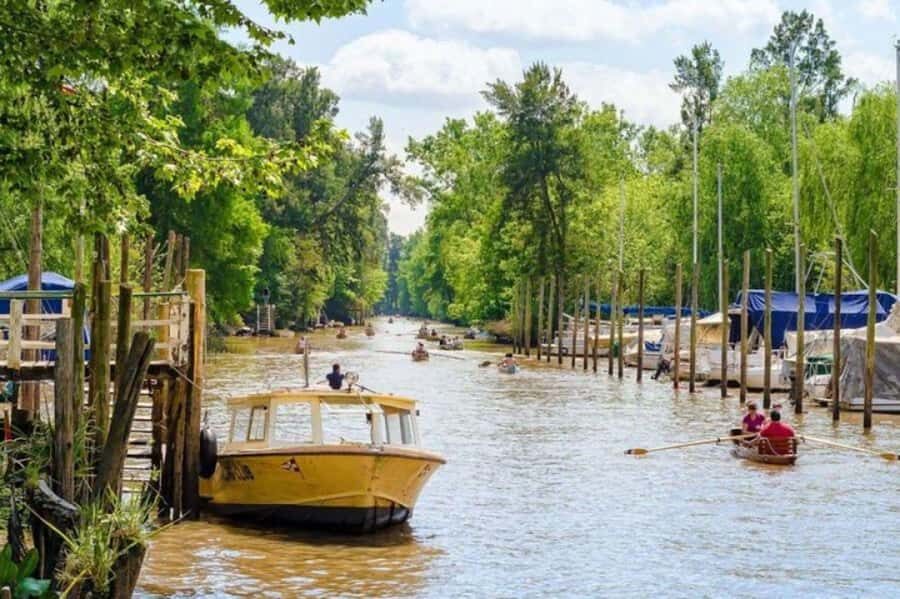 Buenos Aires: Classic Private Delta Tigre Boat Tour - Puerto de Frutos Market: Your 45-Minute Break Between City and Delta