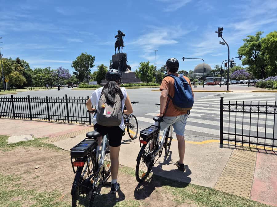 Buenos Aires: E-Bike Tour in the North Circuit of Buenos Aires - Puente de la Mujer and Puerto Madero: the ride’s “welcome chapter”