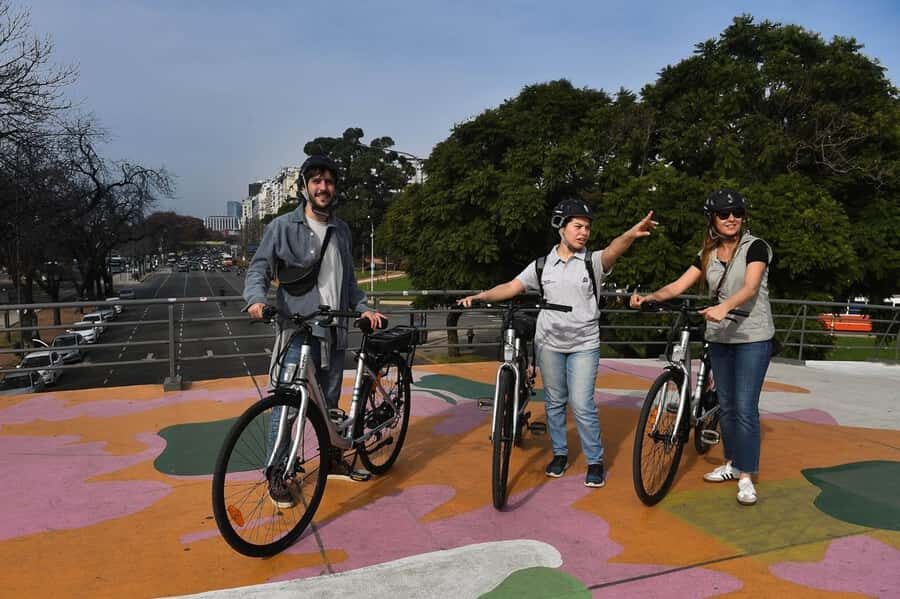 Buenos Aires: E-Bike Tour in the North Circuit of Buenos Aires - Museum and theater stops: Bellas Artes and Teatro Colón on the same day