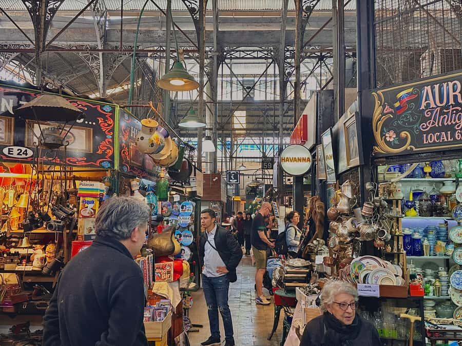 Buenos Aires Fairs: San Telmo & Mataderos Cultural Tour - San Telmo Antique Fair: 270+ stalls and the joy of slow browsing
