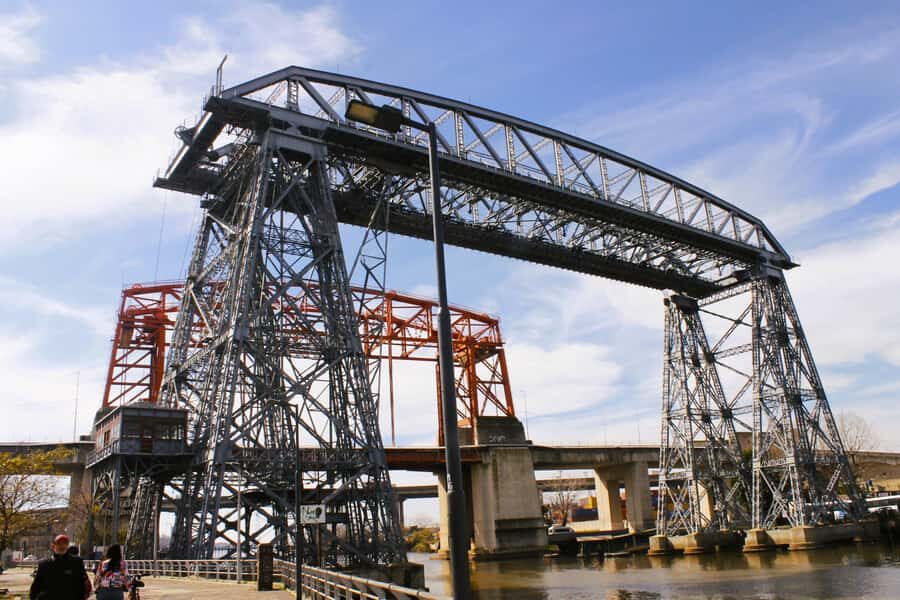 Buenos Aires: Navigation from Pto. Madero to La Boca - Passing under the Nicolás Avellaneda Transporter Bridge
