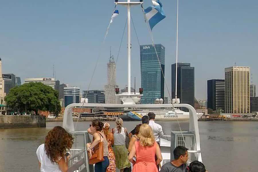 Buenos Aires: Navigation from Pto. Madero to La Boca - Onboard experience: audio guide, seating rules, and comfort