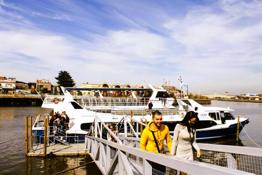 Buenos Aires: Navigation from Pto. Madero to La Boca - Who should book this cruise (and who should think twice)