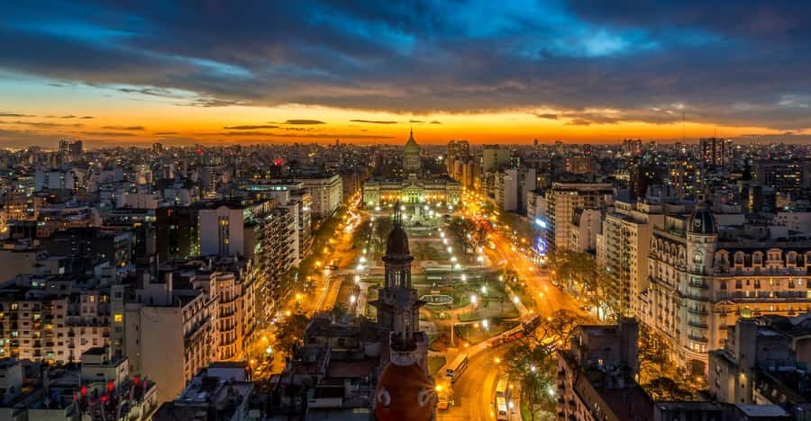 Buenos Aires: Palacio Barolo Guided Night Tour with Wine - What makes Palacio Barolo shine after dark
