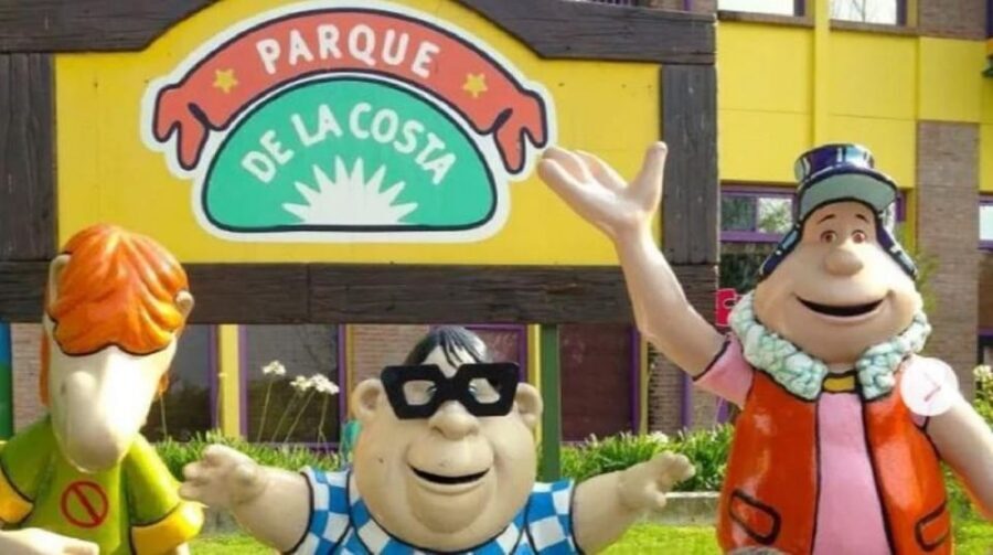 Buenos Aires: Parque de la costa Only Tickets Full passport. - Mechanical games, boats, and the show schedule that keeps the day moving