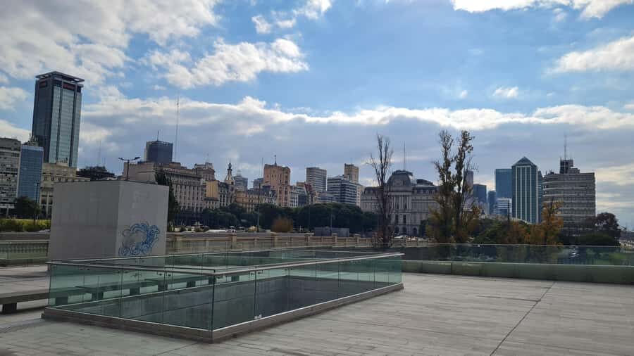 Buenos Aires: Puerto Madero Tour For Small Groups - Reserva Ecológica: the long stop for birds, animals, and wide views