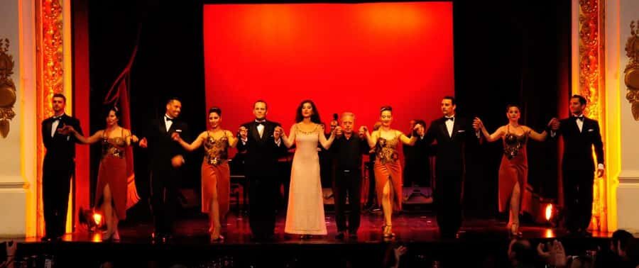 Buenos Aires Tango Show and Dinner at Piazzolla Tango - Who should book Piazzolla Tango (and who should think twice)
