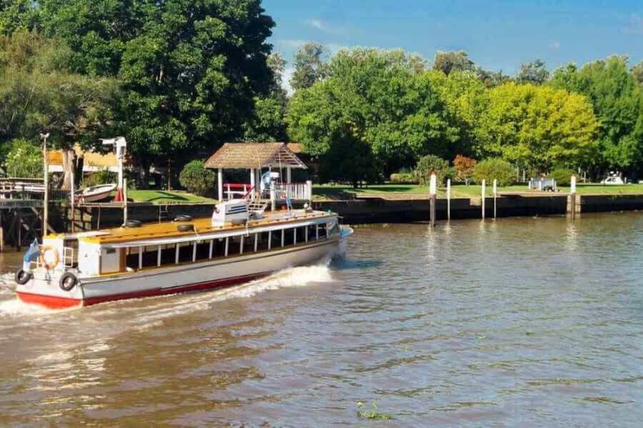 Buenos Aires: Tigre Delta Premium Boat Tour - From Avenida del Libertador to Olivos: getting your bearings fast