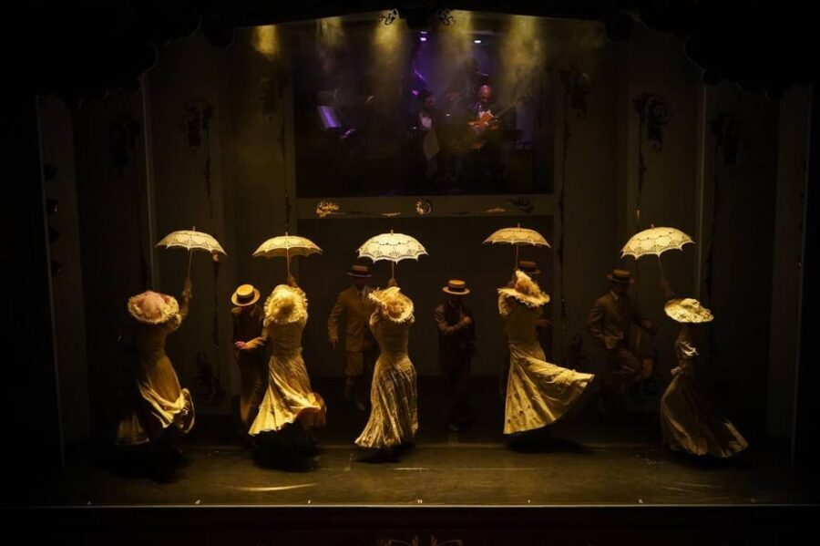 Café de los Angelitos - Traditional Night in Buenos Aires - Who This Tango Night Is Best For