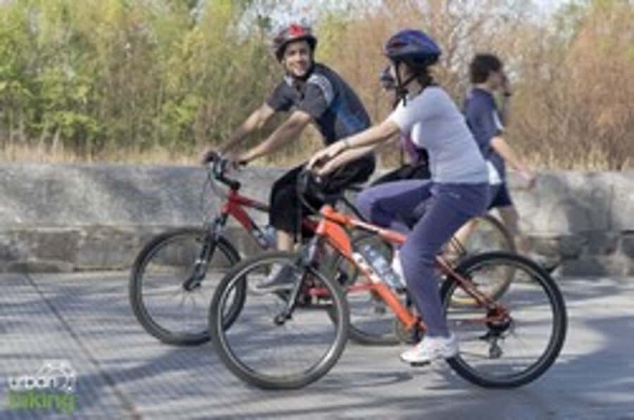 City Bike Tour in Palermo and Recoleta - Plaza San Martín to Avenida del Libertador: Your Historic Orientation in Motion