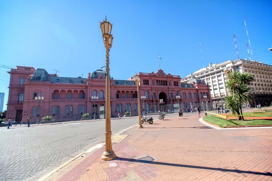 Classic City Tour of Buenos Aires: Neighborhoods and Emblems - Pace and time: what you’ll see vs. what you’ll want later