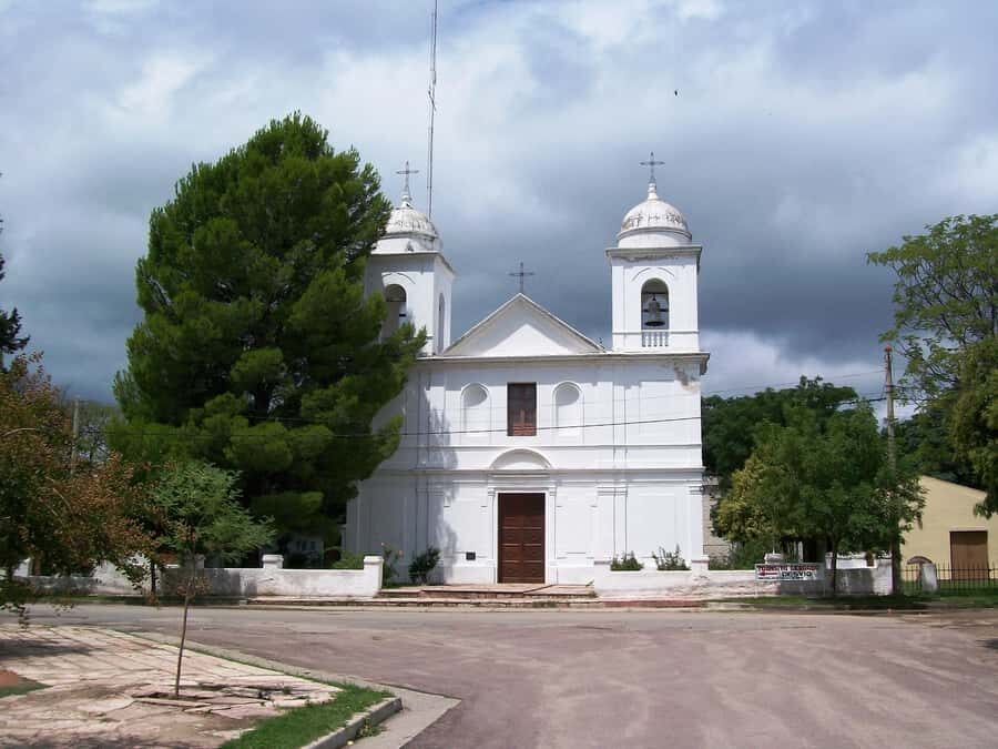 Cordoba: Full-day Tour to Traslasierras Valley - Nono, Rocsen Museum, and Ñuños hills