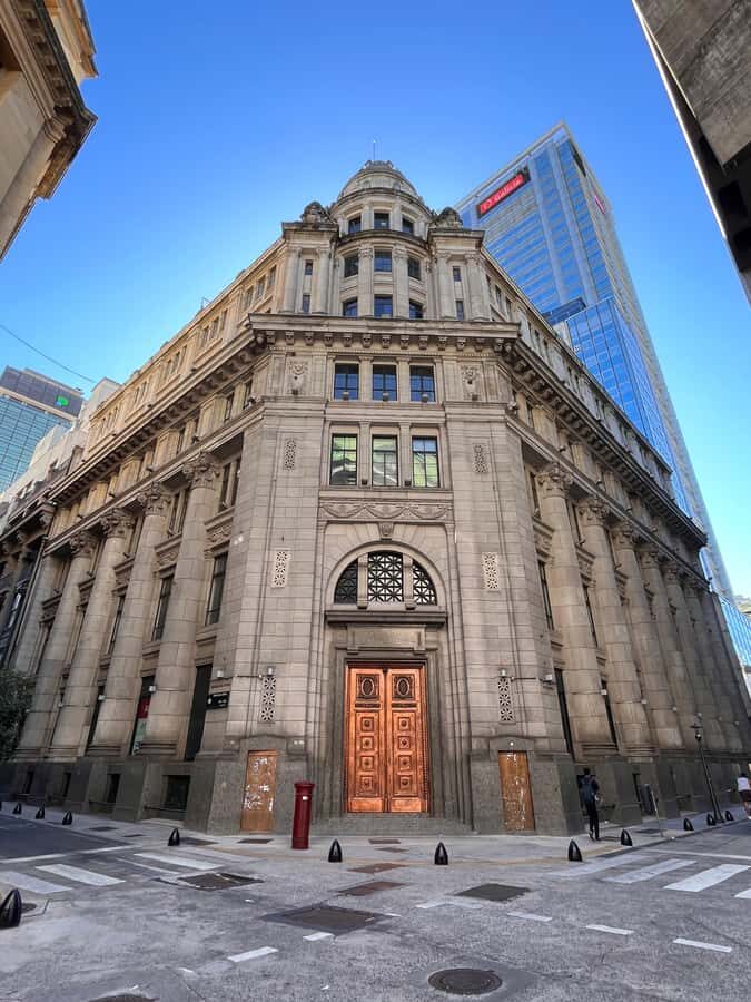 Exclusive Full-Day Private Tour in Buenos Aires - Recoleta lunch break and La Recoleta Cemetery