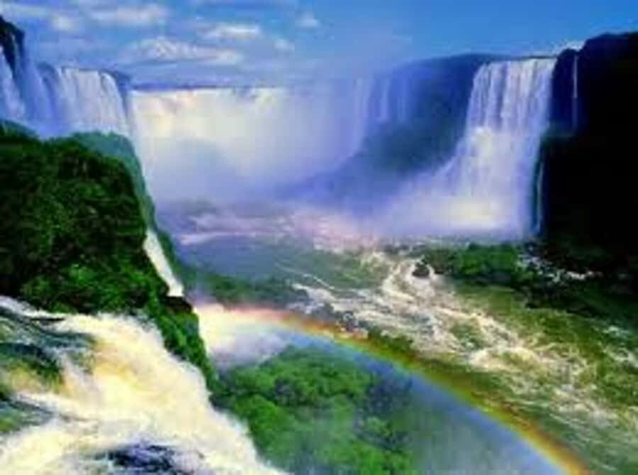 Explore Iguazu Falls in Brazil: An Unforgettable Experience - Key things to know before you go