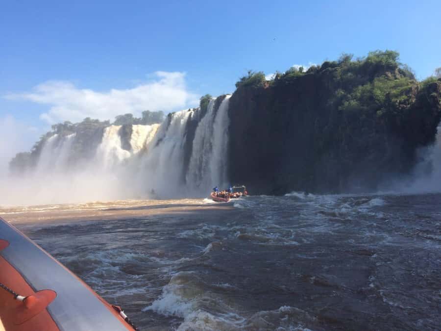 Foz do Iguaçu: Brazil/Argentina Sides Iguazu Falls Day Tour - Getting There the Practical Way: Pickup From Two Cities
