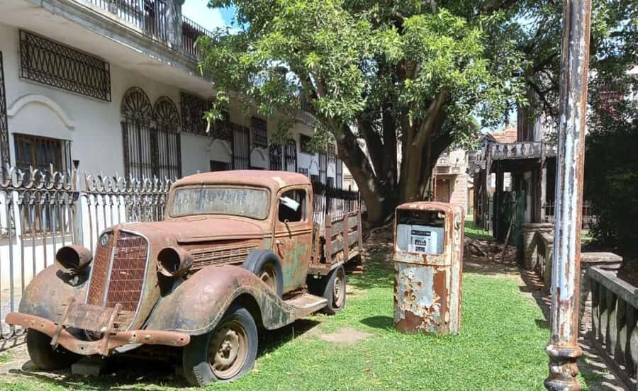 From Buenos Aires: Magical and Mysterious Campanopolis Tour - Language reality check: Spanish/Portuguese guide on-site, English gets highlights