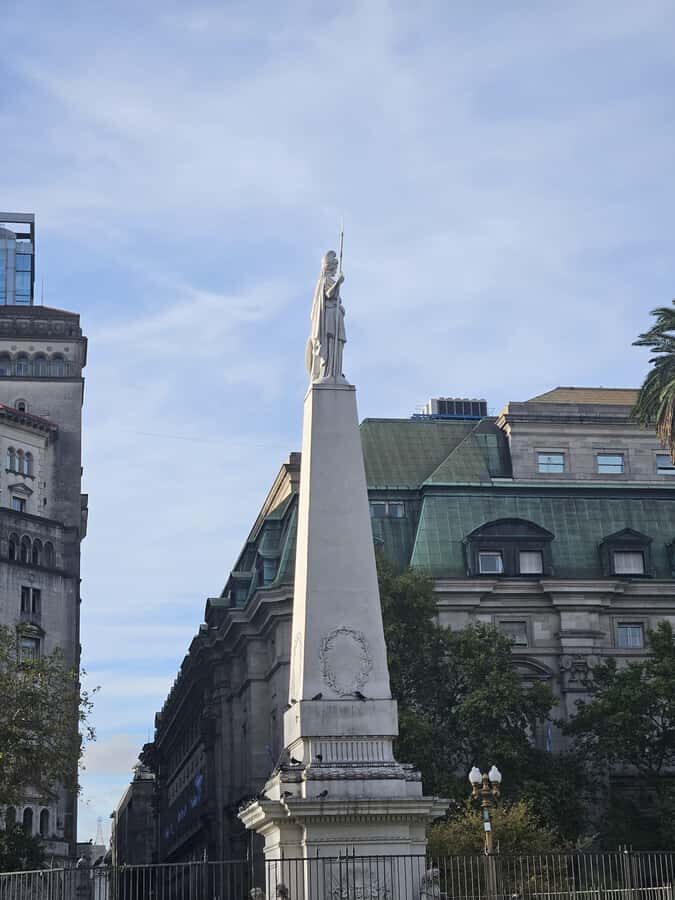 From Colonialism to Eclecticism, Buenos Aires arquitectonica - Cabildo, Catedral, Casa Rosada, and Banco Nación: the “official Buenos Aires” layer