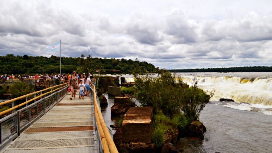 Iguazu Falls Argentinean Side from Puerto Iguazu - Lunch inside the park: plan for the meal you pay