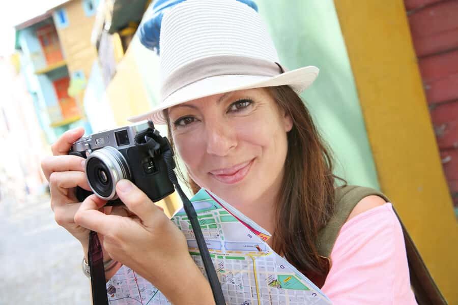 Jewish Sites Buenos Aires Private Walking and Car Tour - Extra stops in the 4-hour car itinerary: major Buenos Aires landmarks with meaning