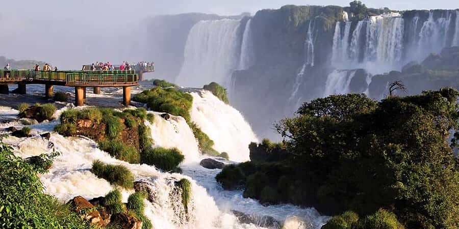 Puerto Iguazu: Iguaza Falls Brazilian Side & Bird Park Tour - Key things you should know before you go
