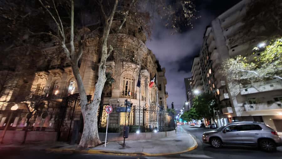 Recoleta Walking Tour and Live Jazz Show - Recoleta + jazz in one night: a smart way to feel the city