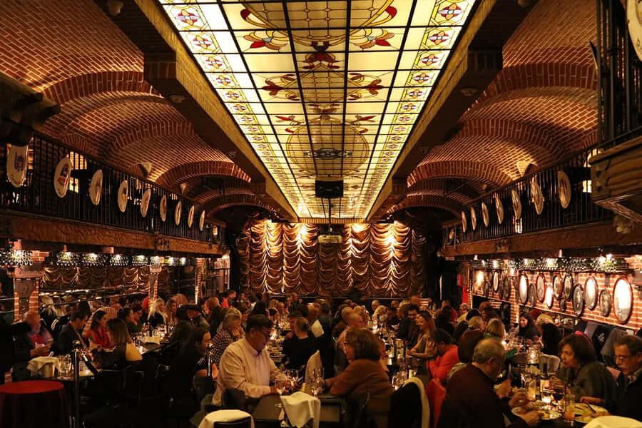 Tango show in La Ventana with optional Dinner - La Ventana in San Telmo: a restored-theatre mood